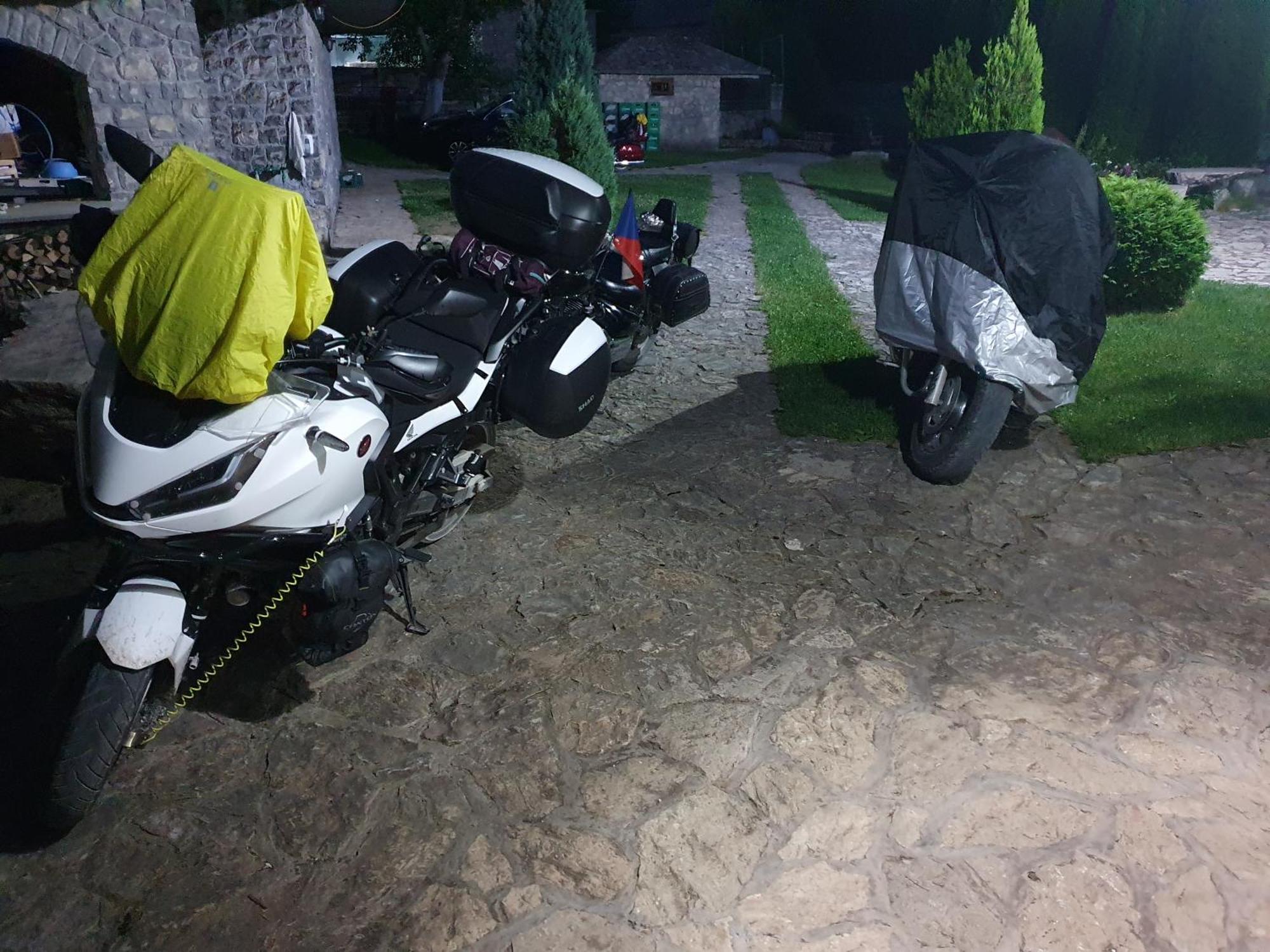 Maison d'hôtes Etno Selo Vrelo & Camping à Berane Extérieur photo