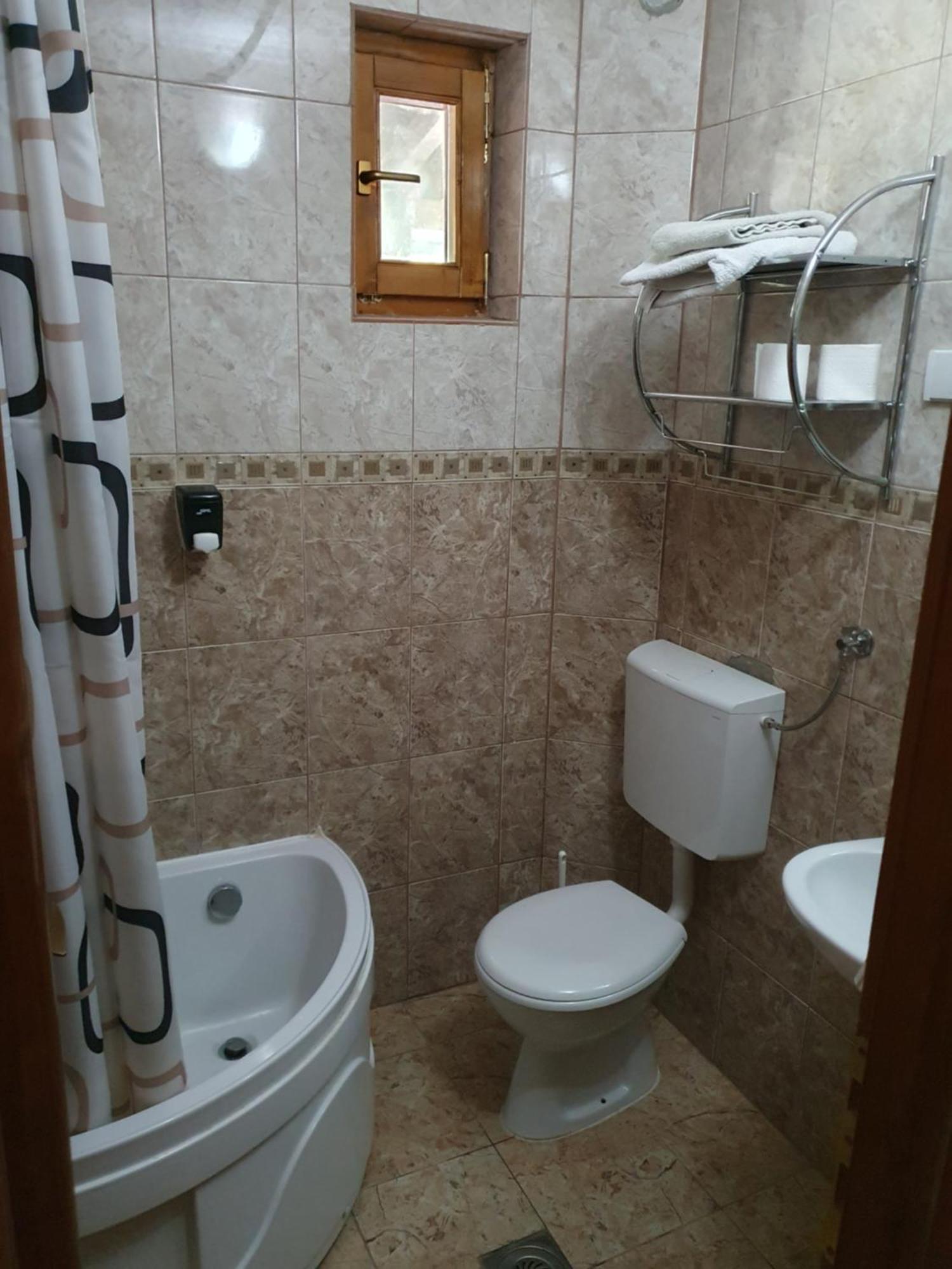 Maison d'hôtes Etno Selo Vrelo & Camping à Berane Extérieur photo